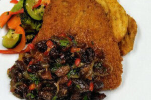 Breaded pork cutlet raisin sauce 1 45751 web e1555964840324