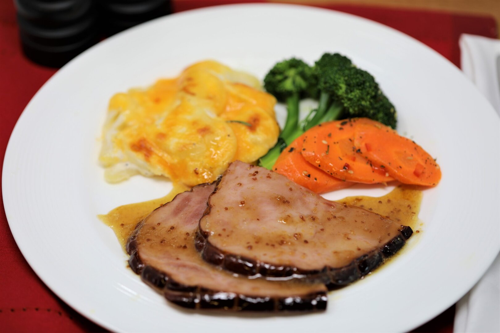 Maple Mustard Glazed Ham