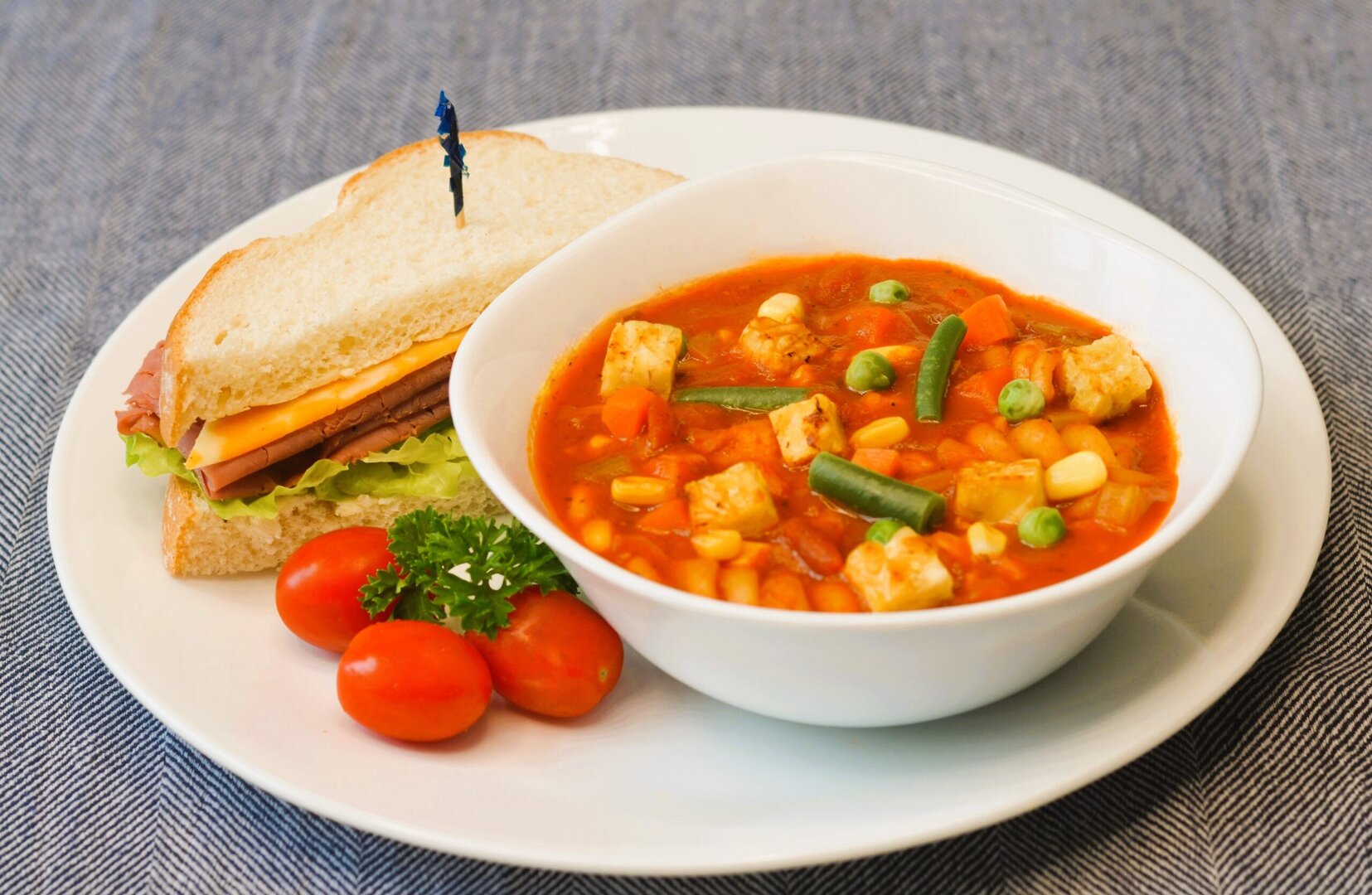 Mediterranean Tomato Tempeh Pasta Soup-NEW