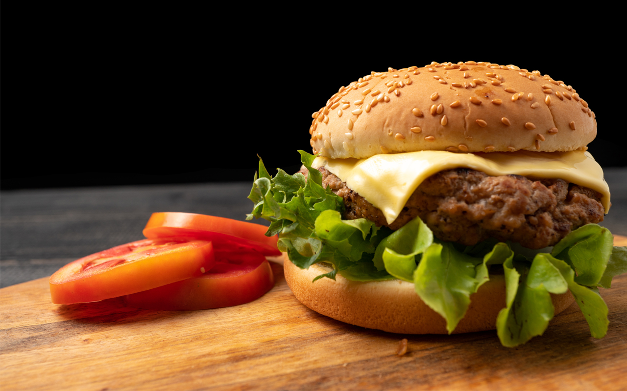 Classic Cheeseburger